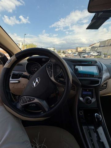 יונדאי I35