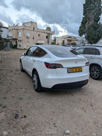 טסלה מודל Y