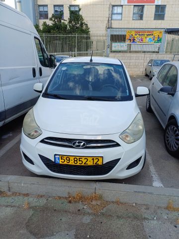 יונדאי i10