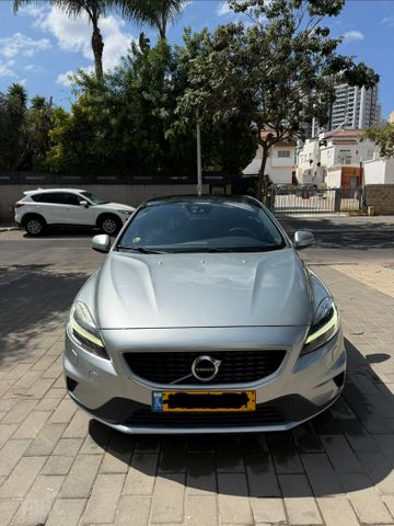 מודעת רכב וולוו V40