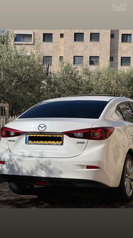 מודעת רכב מאזדה 3