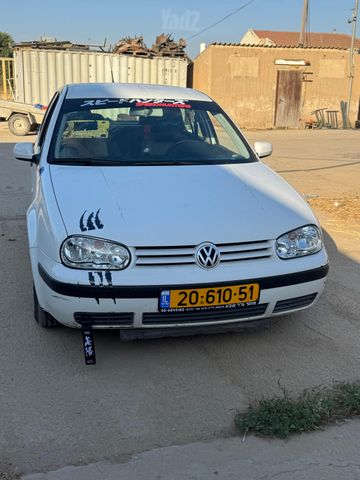 פולקסווגן גולף