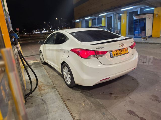 יונדאי I35