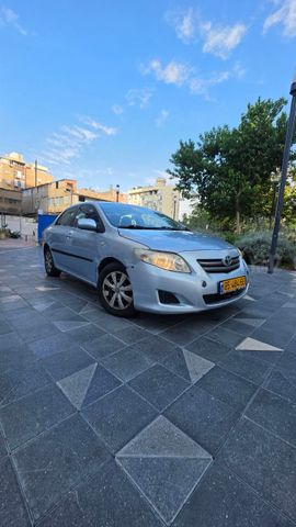 טויוטה קורולה
