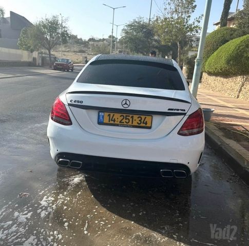 מרצדס-בנץ C-class