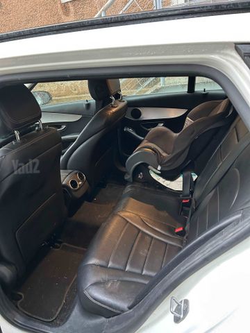 מרצדס-בנץ C-class