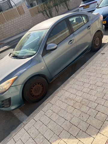 מאזדה 3