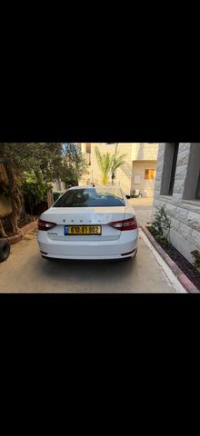 סקודה סופרב