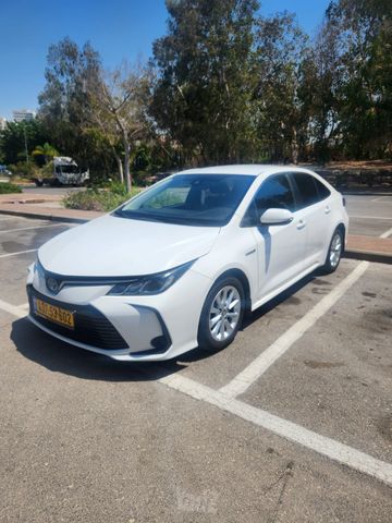 מודעת רכב טויוטה קורולה
