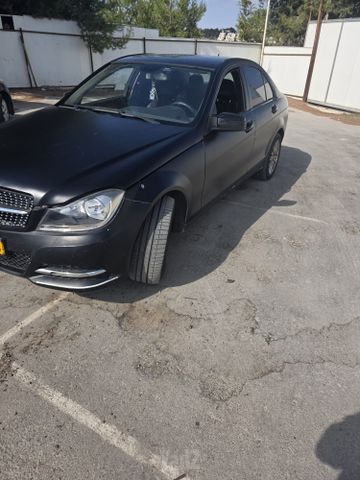מרצדס-בנץ C-class