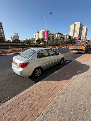 מודעת רכב קיה ריו