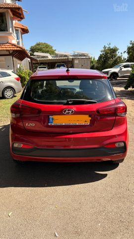מודעת רכב יונדאי i20