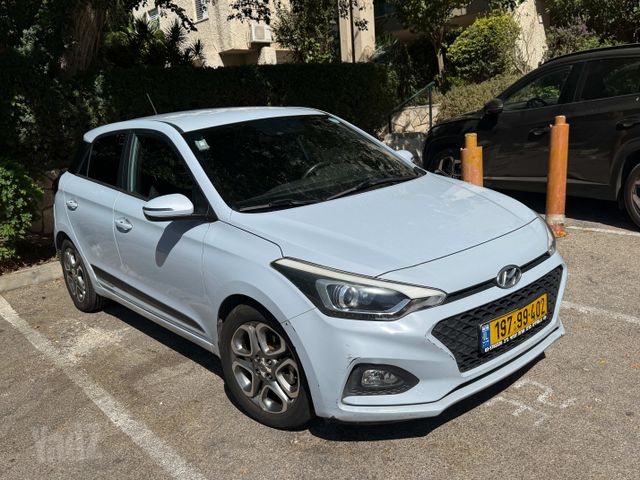 יונדאי i20