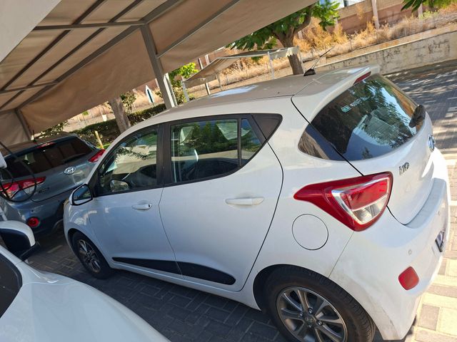 יונדאי i10