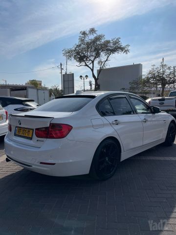 מודעת רכב ב מ וו סדרה 3