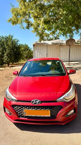 יונדאי i20