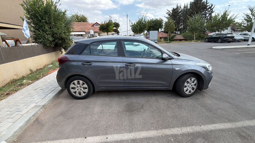 מודעת רכב יונדאי i20