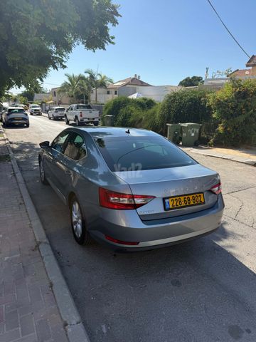 סקודה סופרב