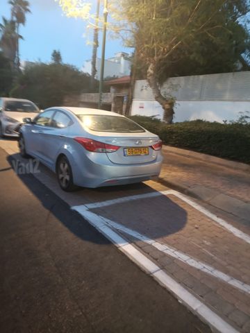 יונדאי I35