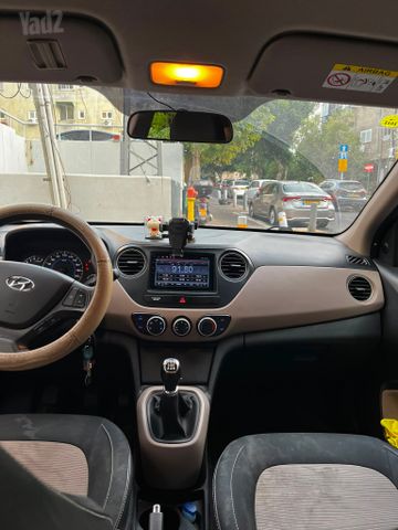 יונדאי i10