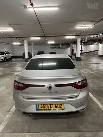 רנו מגאן