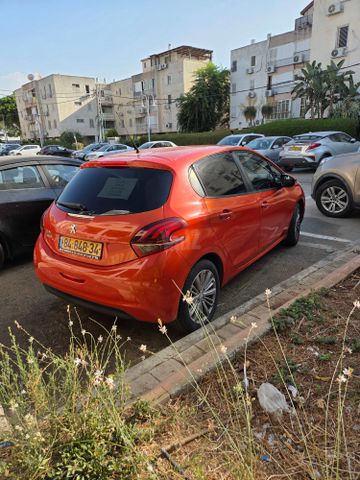 מודעת רכב פיג'ו 208