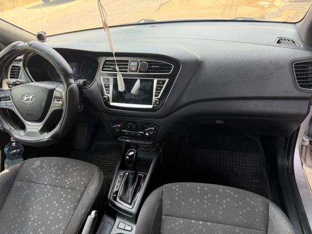 יונדאי i20