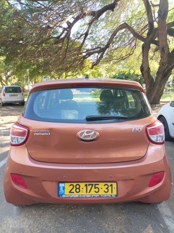 יונדאי i10