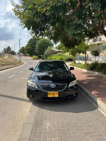 טויוטה קאמרי
