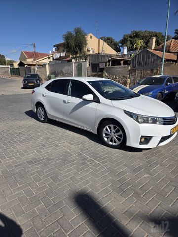 טויוטה קורולה