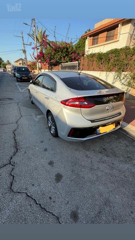 מודעת רכב יונדאי איוניק