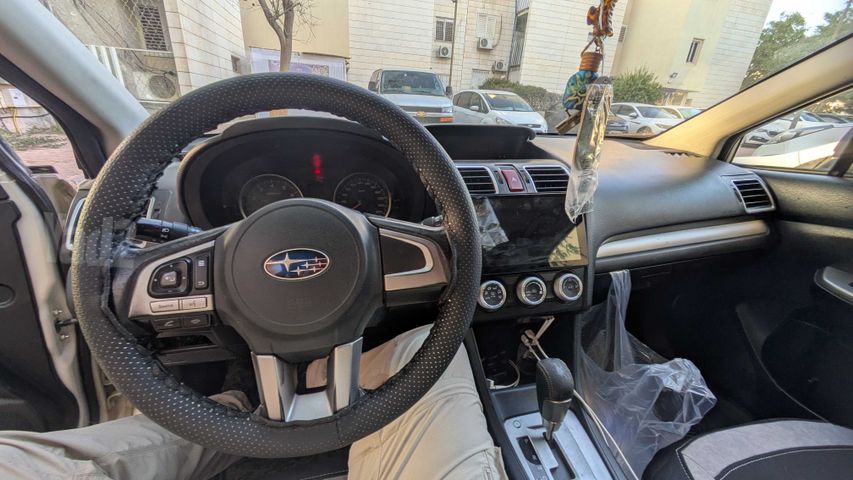 סובארו XV