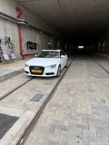 מודעת רכב אאודי A6