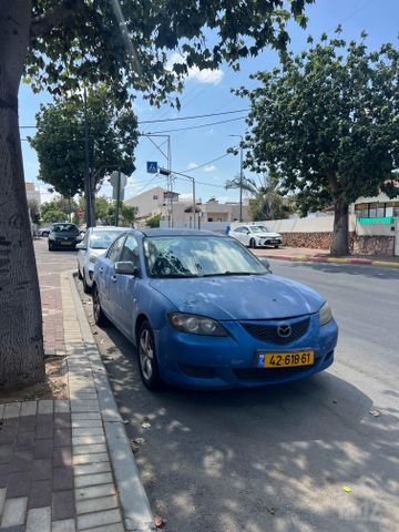 מודעת רכב מאזדה 3