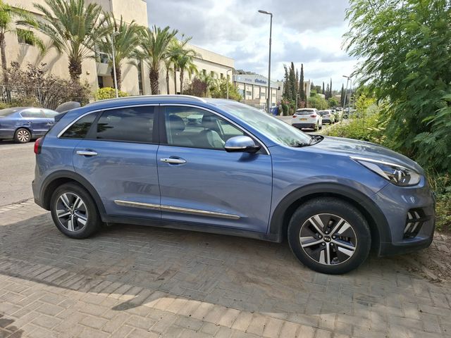 מודעת רכב קיה נירו