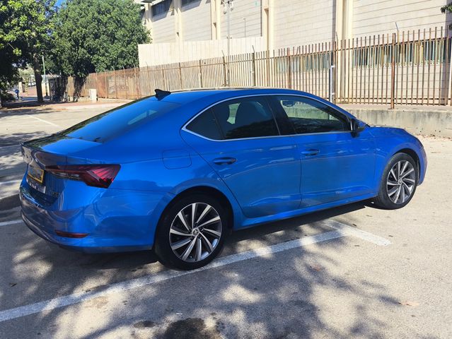 סקודה אוקטביה
