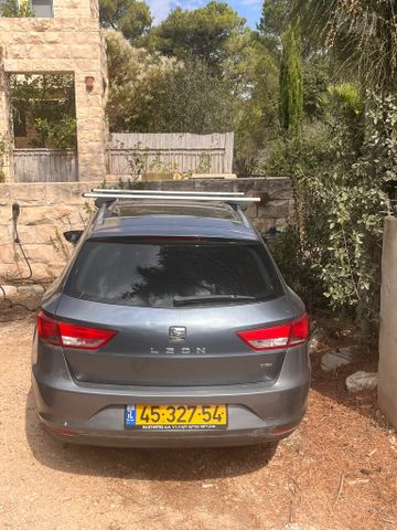 סיאט לאון
