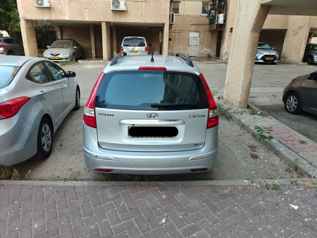 יונדאי i30