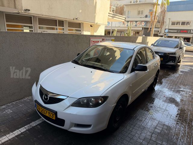 מאזדה 3