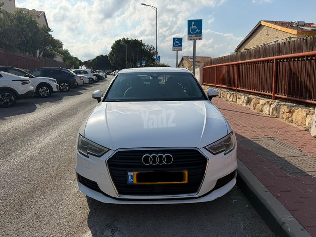 אאודי A3