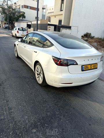 טסלה מודל 3