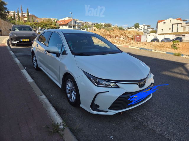 טויוטה קורולה