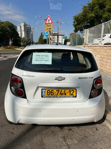מודעת רכב שברולט סוניק