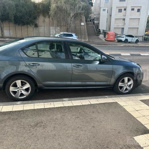 סקודה אוקטביה