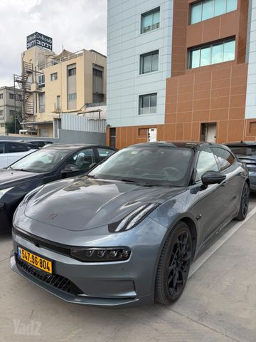 זיקר 001