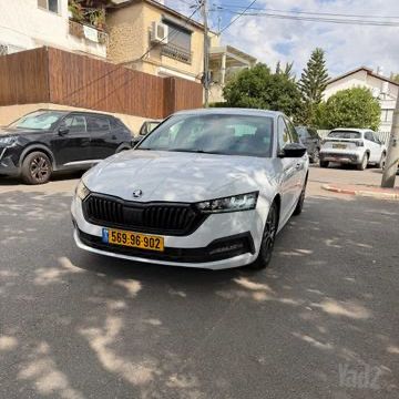 סקודה אוקטביה