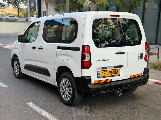 פיאט דובלו