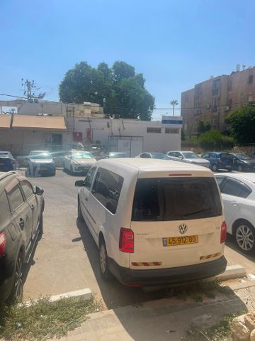 פולקסווגן קאדי