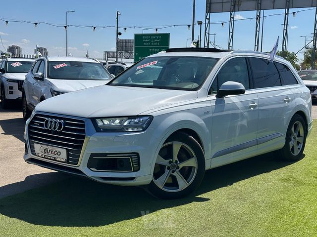 אאודי Q7