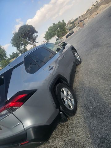 טויוטה RAV4